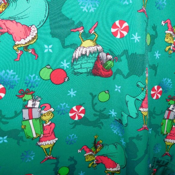 Dr. Seuss How the Grinch Stole Christmas Print Green Women 2XL Scrub Top - Picture 4 of 7